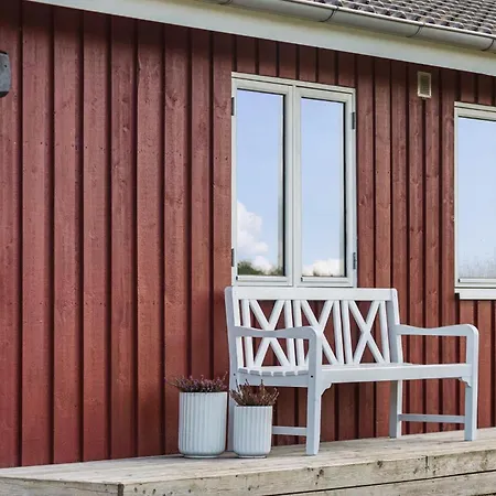 2 Bedroom Cozy In Holiday home *