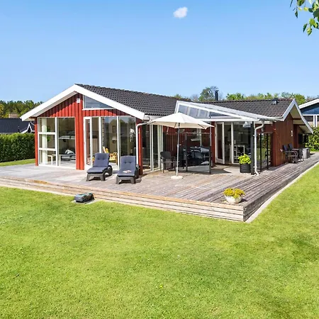 With A Fireplace 316 Feriehus *