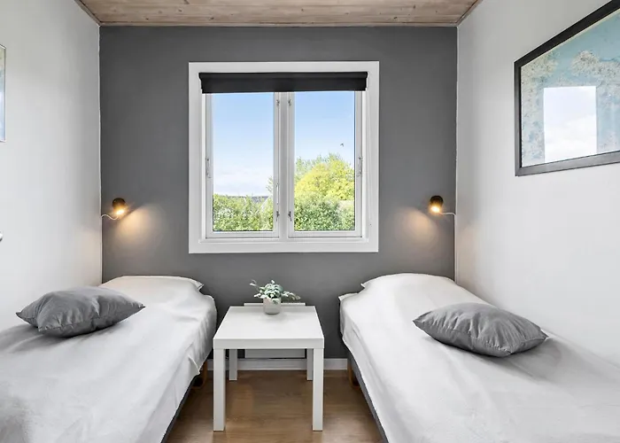 With A Fireplace 316 *